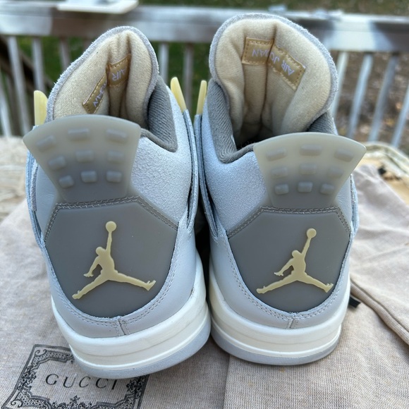 Air Jordan 4 Retro “Photon Dust” | Grey | - Picture 5 of 5